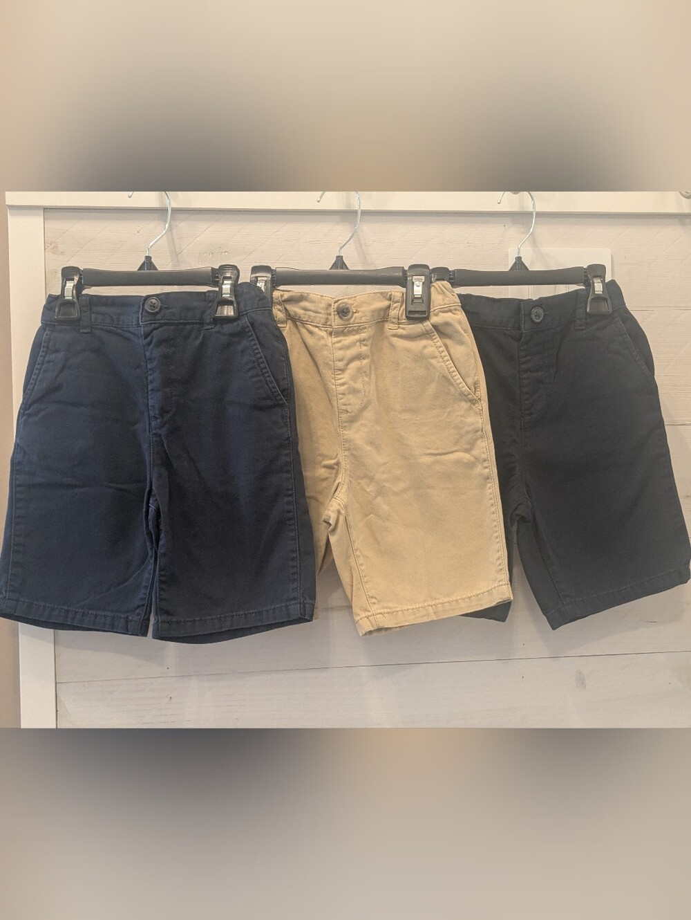 3️⃣ Children's Place Boy's Chino / Uniform Shorts  Navy(2) & Khaki(1); Size: 5T